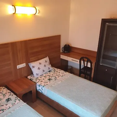 Проживание в семье Royal Apartments Penthouse *