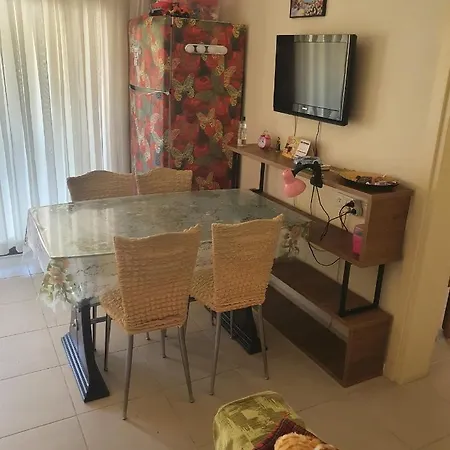Royal Apartments Penthouse * Кушадасы