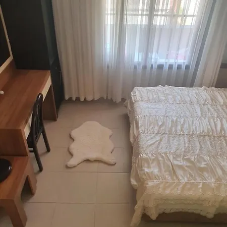 Проживание в семье Royal Apartments Penthouse *