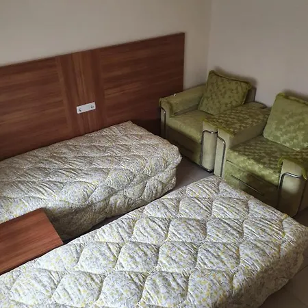Royal Apartments Penthouse منزل للإقامة كوشاداسيه